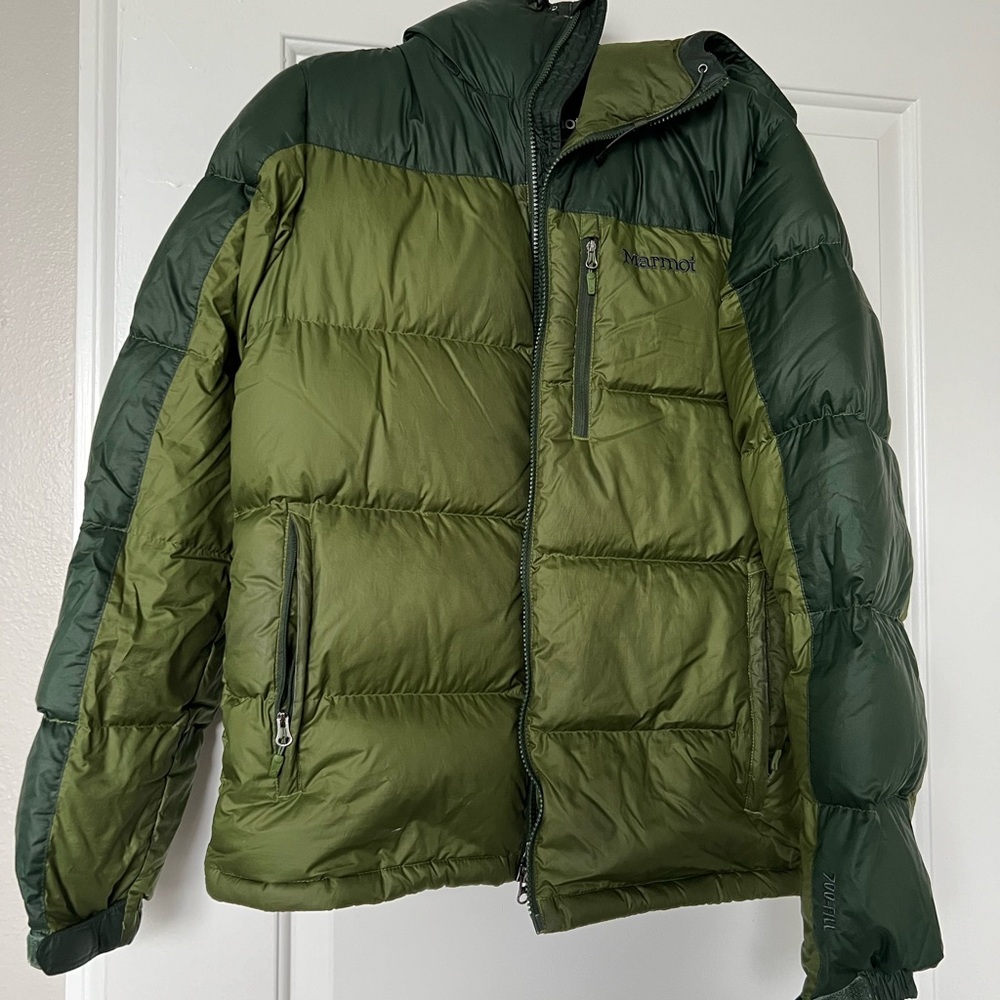 Two-one green, Marmot 700 fill puffer with hood